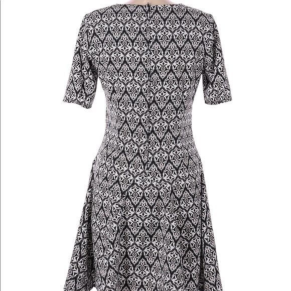 H&M Conscious Collection Pattern Skater Dress Size 4 - Picture 8 of 8
